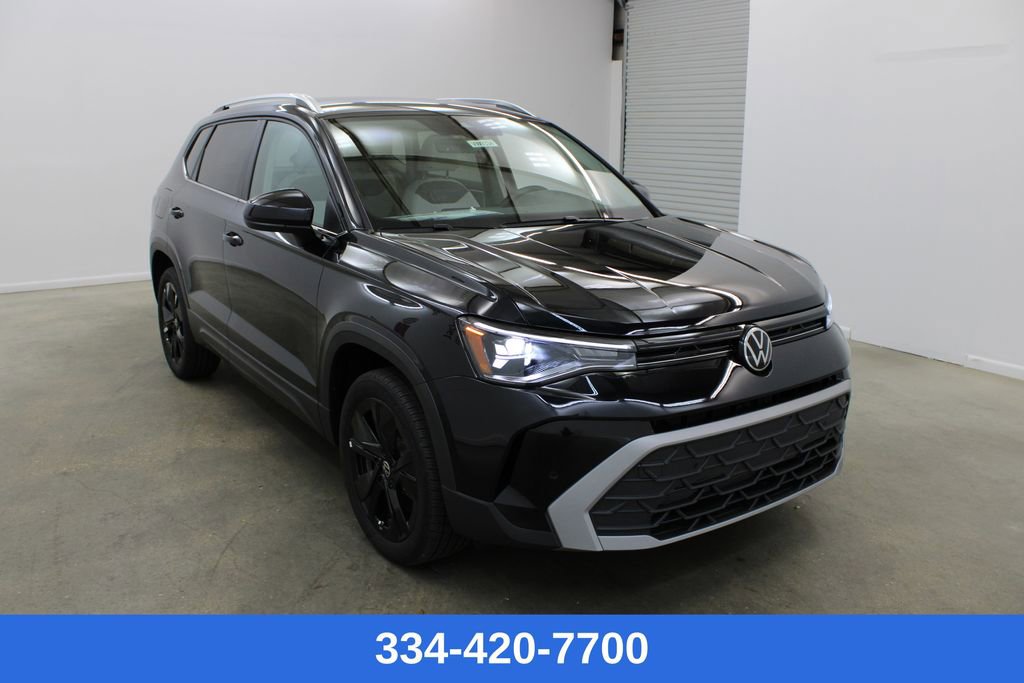 New 2026 Volkswagen Taos SE image 5