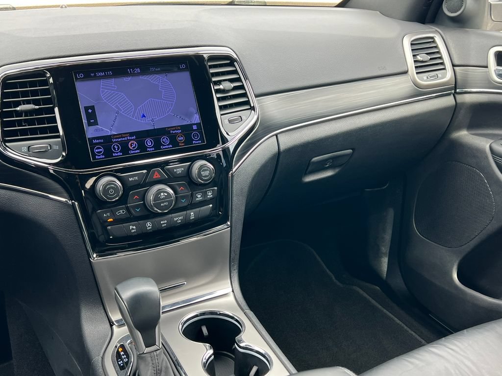 Used 2019 Jeep Grand Cherokee Limited w/ Trailer Tow Group IV AWD/4WD image 36