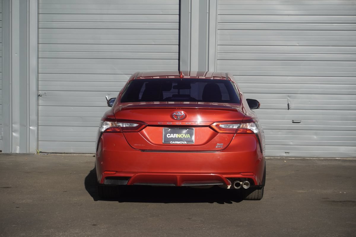 Used 2020 Toyota Camry SE w/ Cold Weather Package AWD/4WD image 4