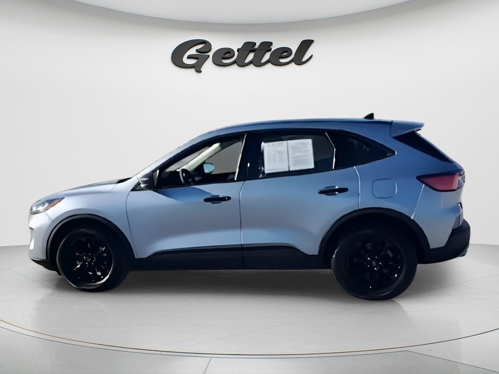 Used 2022 Ford Escape S image 5