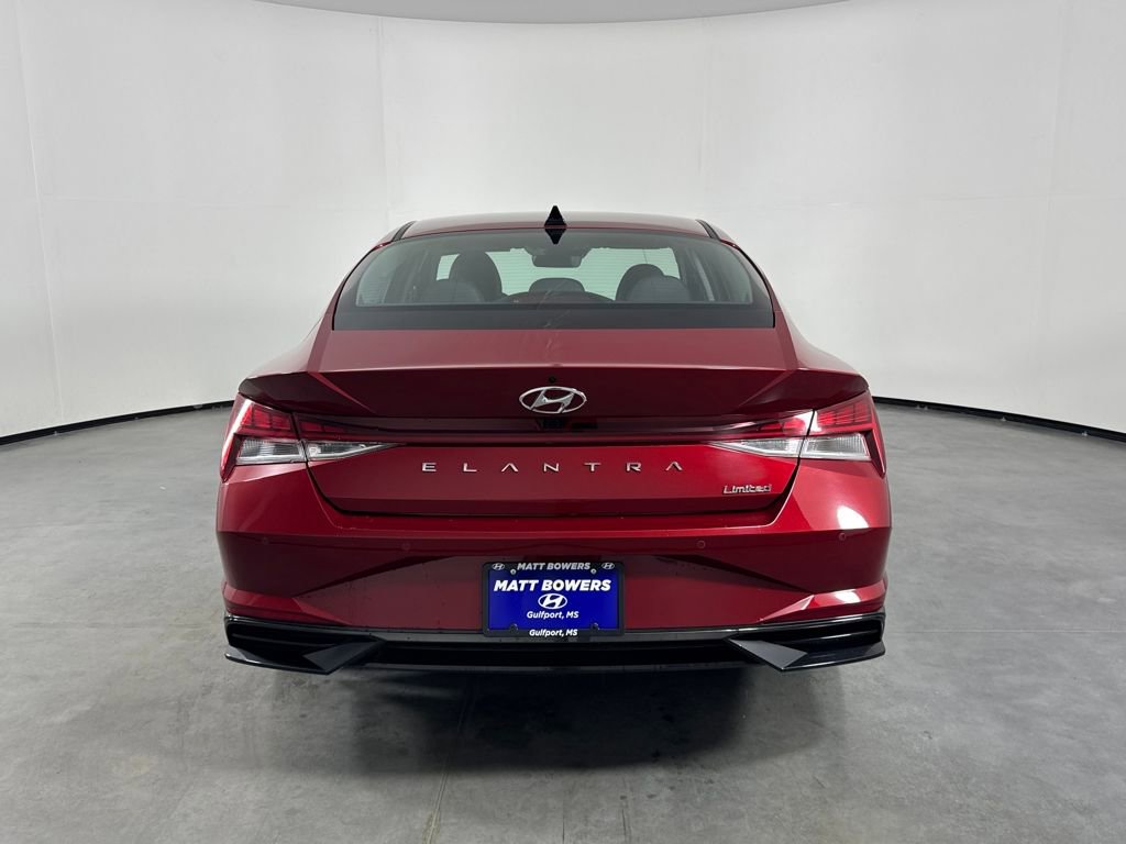 Certified 2023 Hyundai Elantra Limited FWD image 4