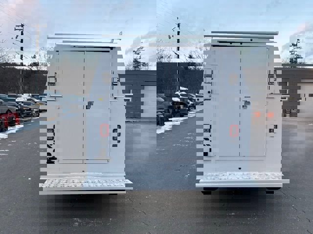 New 2026 Ford E-350 and Econoline 350 Super Duty w/ Power Equipment Group RWD image 23