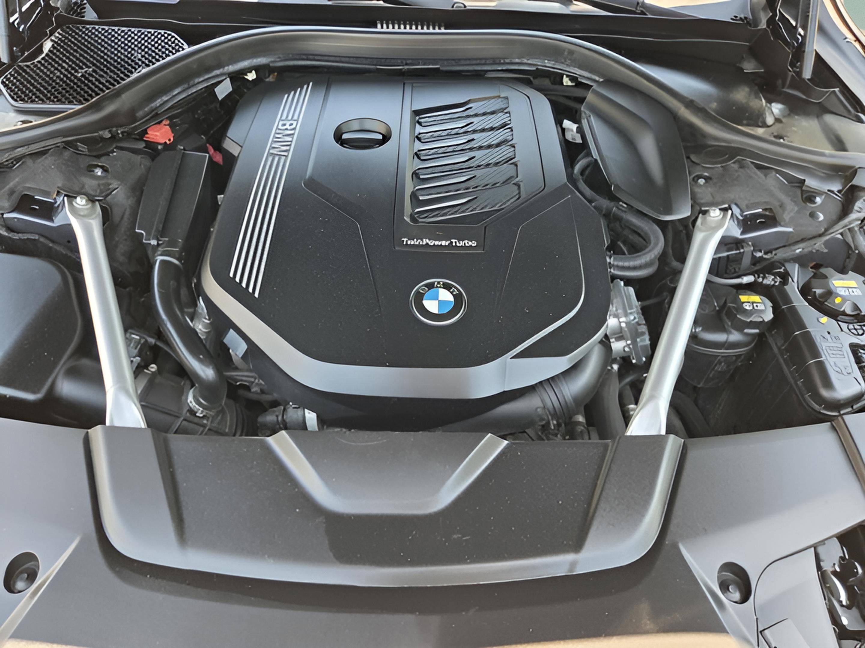 Used 2020 BMW 740i RWD image 33