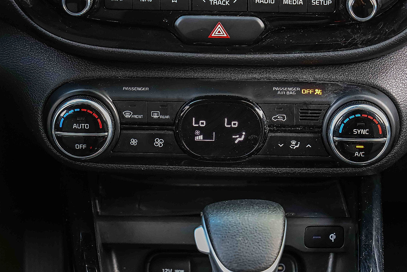 Certified 2023 Kia Soul S FWD image 12