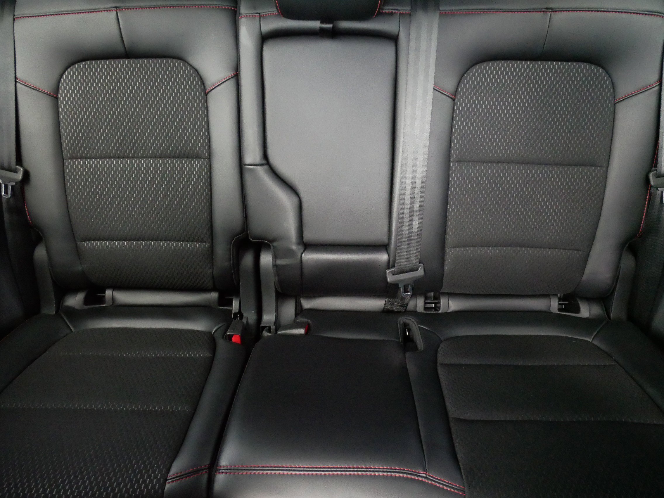 Used 2025 Ford Escape ST-Line AWD/4WD image 13