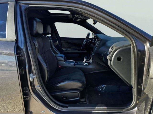 Used 2018 Dodge Charger GT AWD/4WD image 49