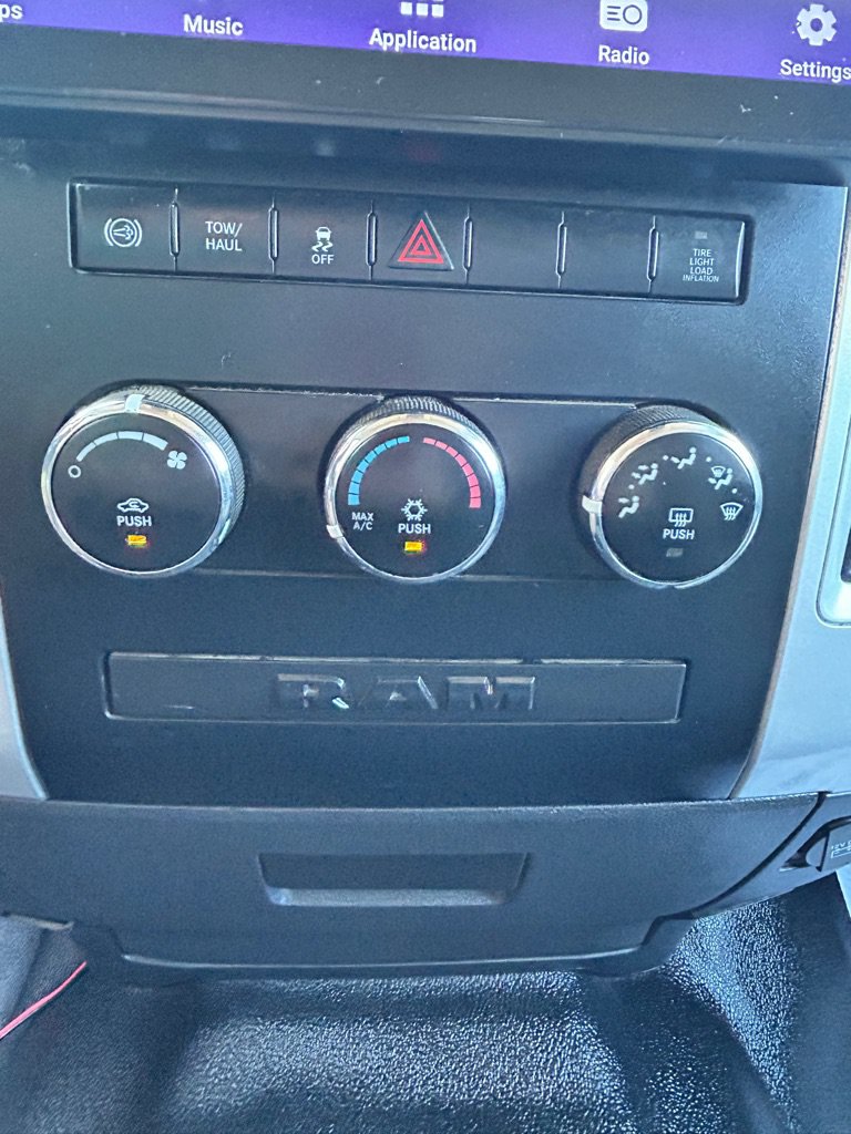 Used 2012 RAM 2500 SLT w/ Protection Group AWD/4WD image 17