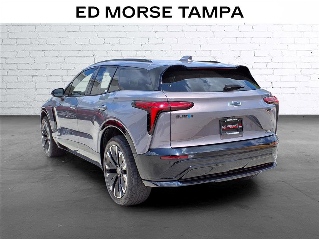 Used 2024 Chevrolet Blazer EV RS AWD/4WD image 3