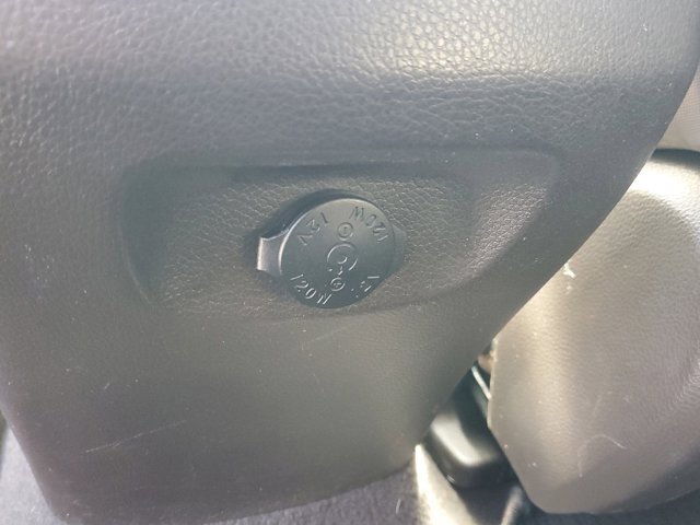 Used 2018 Hyundai Santa Fe Sport image 15