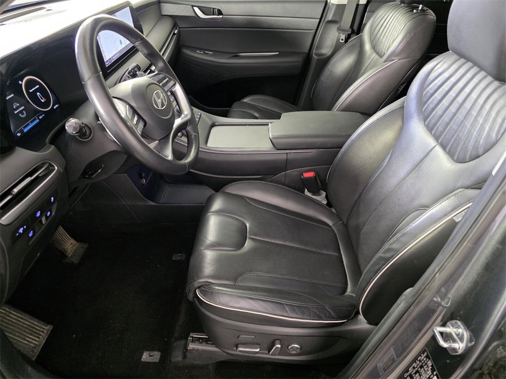 Used 2023 Hyundai Palisade Limited image 10