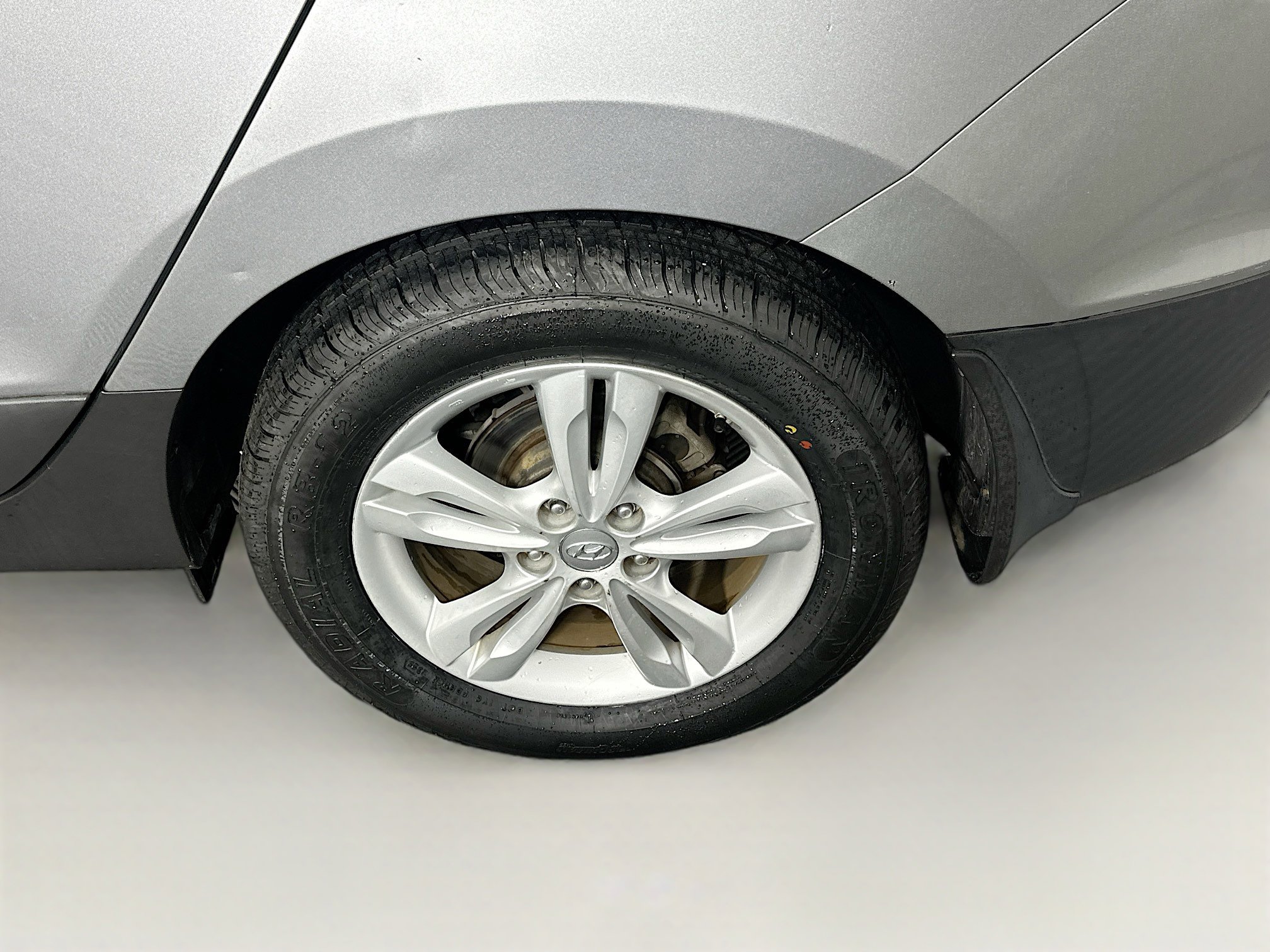 Used 2013 Hyundai Tucson GLS FWD image 11