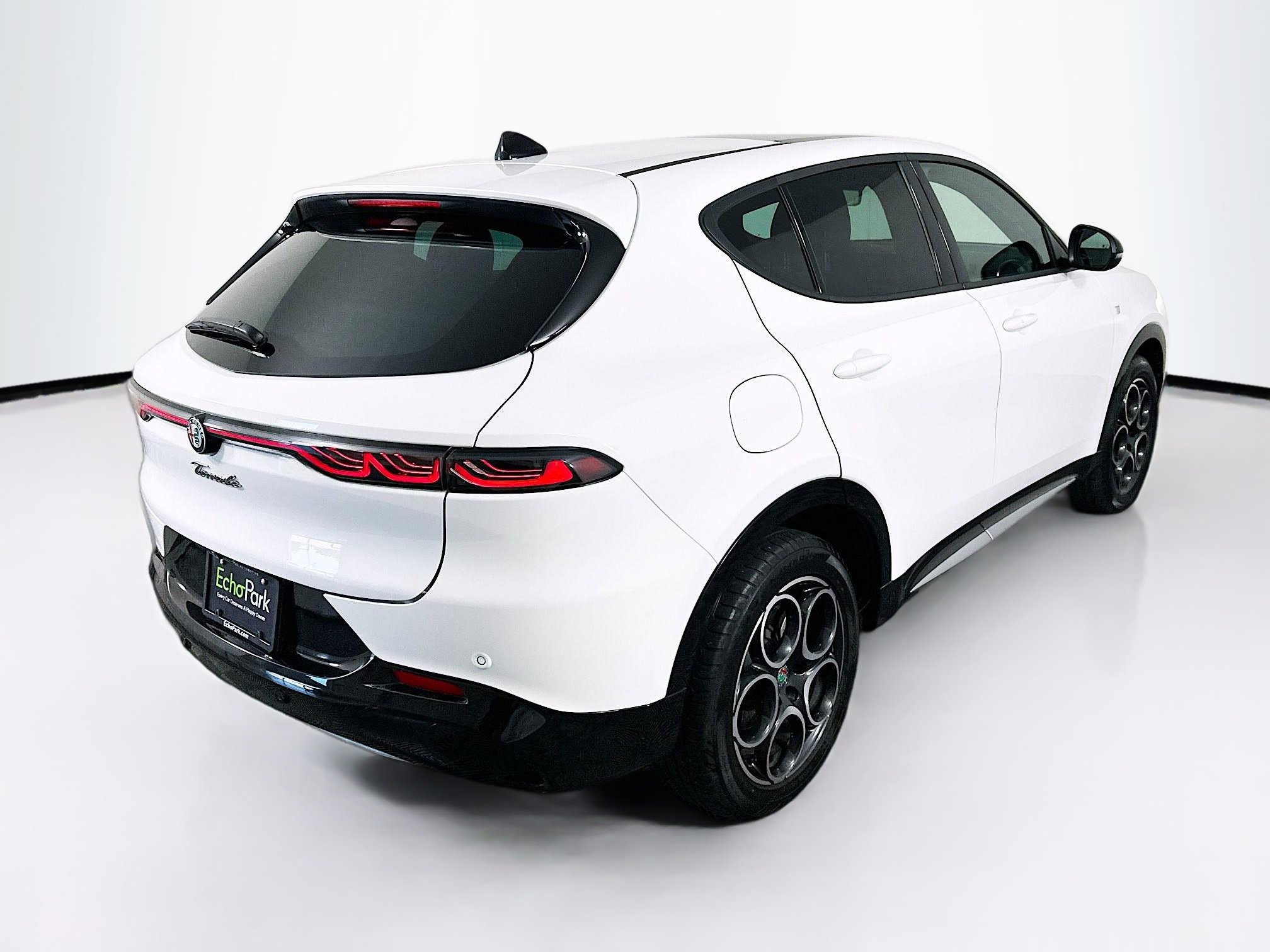 Used 2024 Alfa Romeo Tonale Ti AWD/4WD image 9