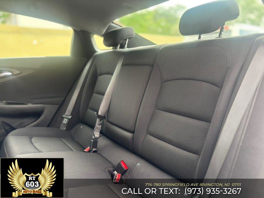 Used 2024 Chevrolet Malibu LT FWD image 8