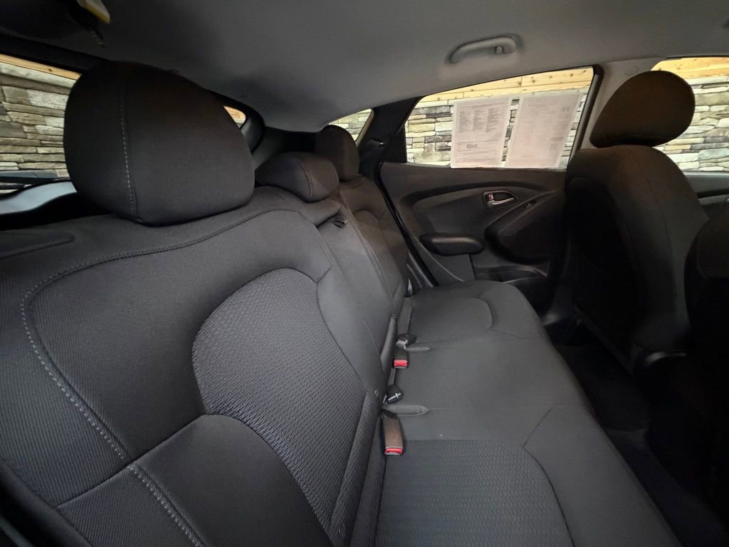 Used 2015 Hyundai Tucson GLS image 29