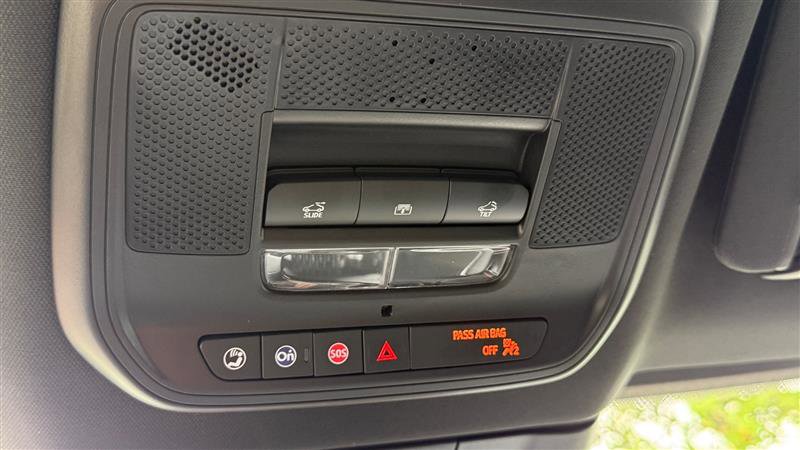 Used 2024 Acura ZDX A-Spec image 33
