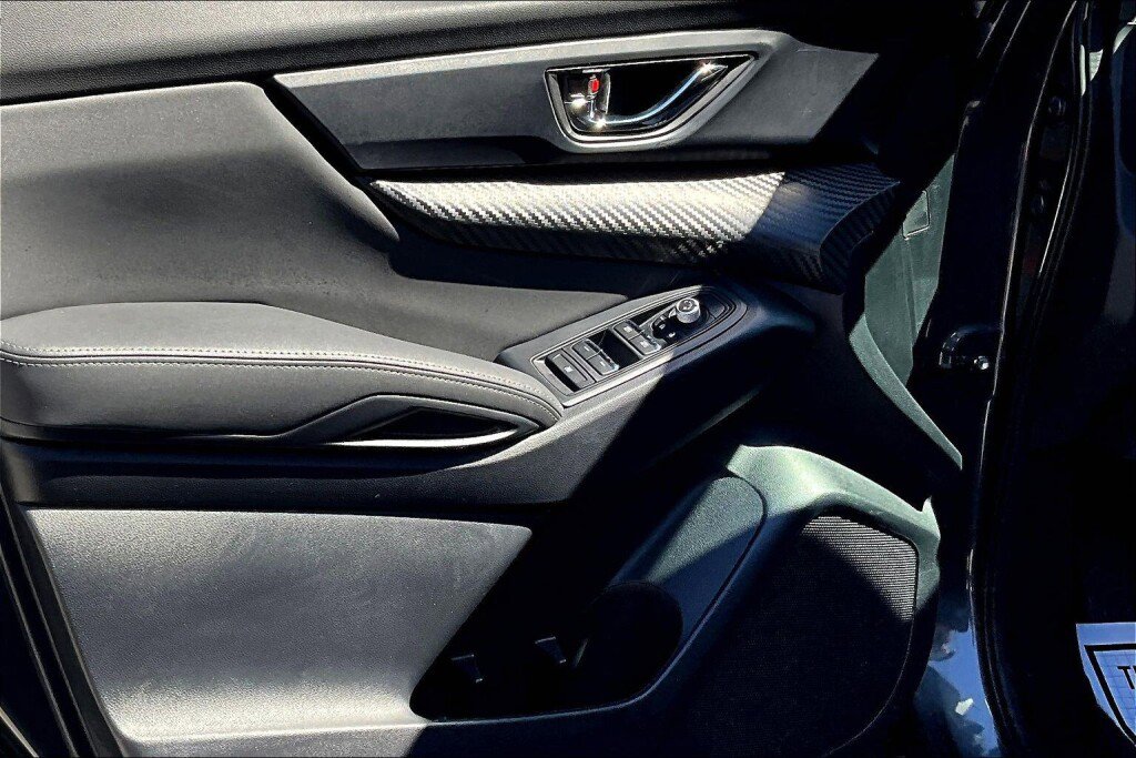 Certified 2026 Subaru Ascent Premium image 12