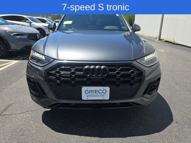 Used 2025 Audi Q5 2.0T Premium Plus w/ Premium Plus Package AWD/4WD image 2
