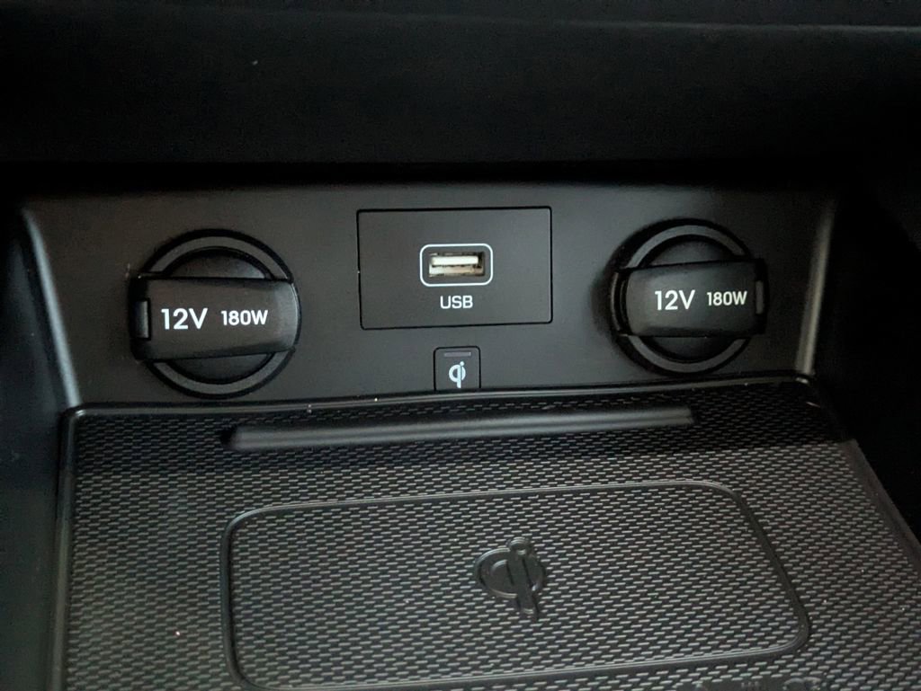 Used 2020 Hyundai Ioniq SEL image 23