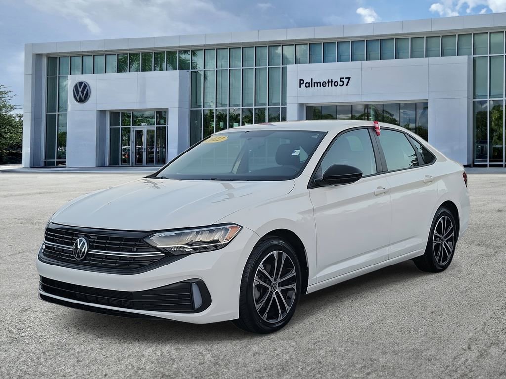 Certified 2022 Volkswagen Jetta Sport image 3
