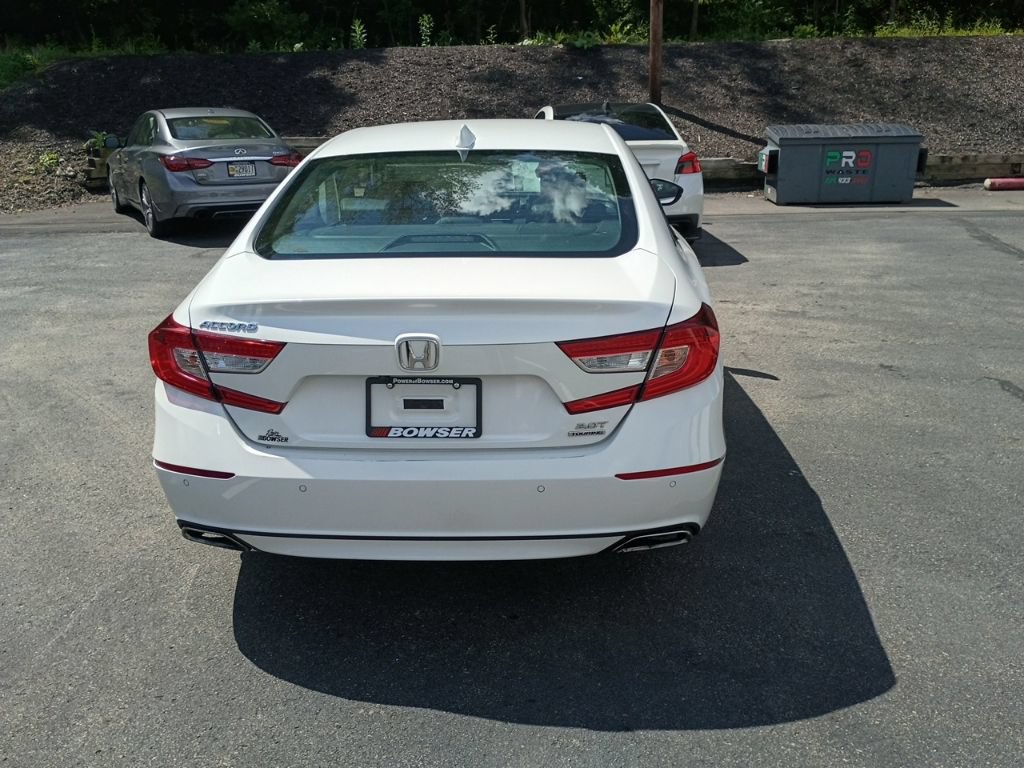 Used 2019 Honda Accord Touring image 7