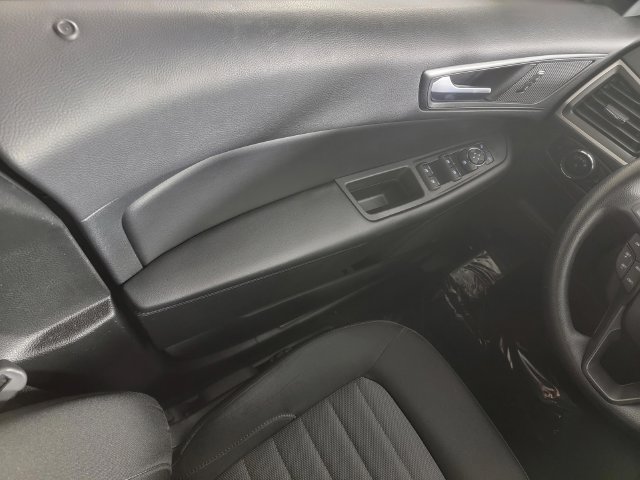 Certified 2023 Ford Edge SE w/ Black Appearance Package AWD/4WD image 30