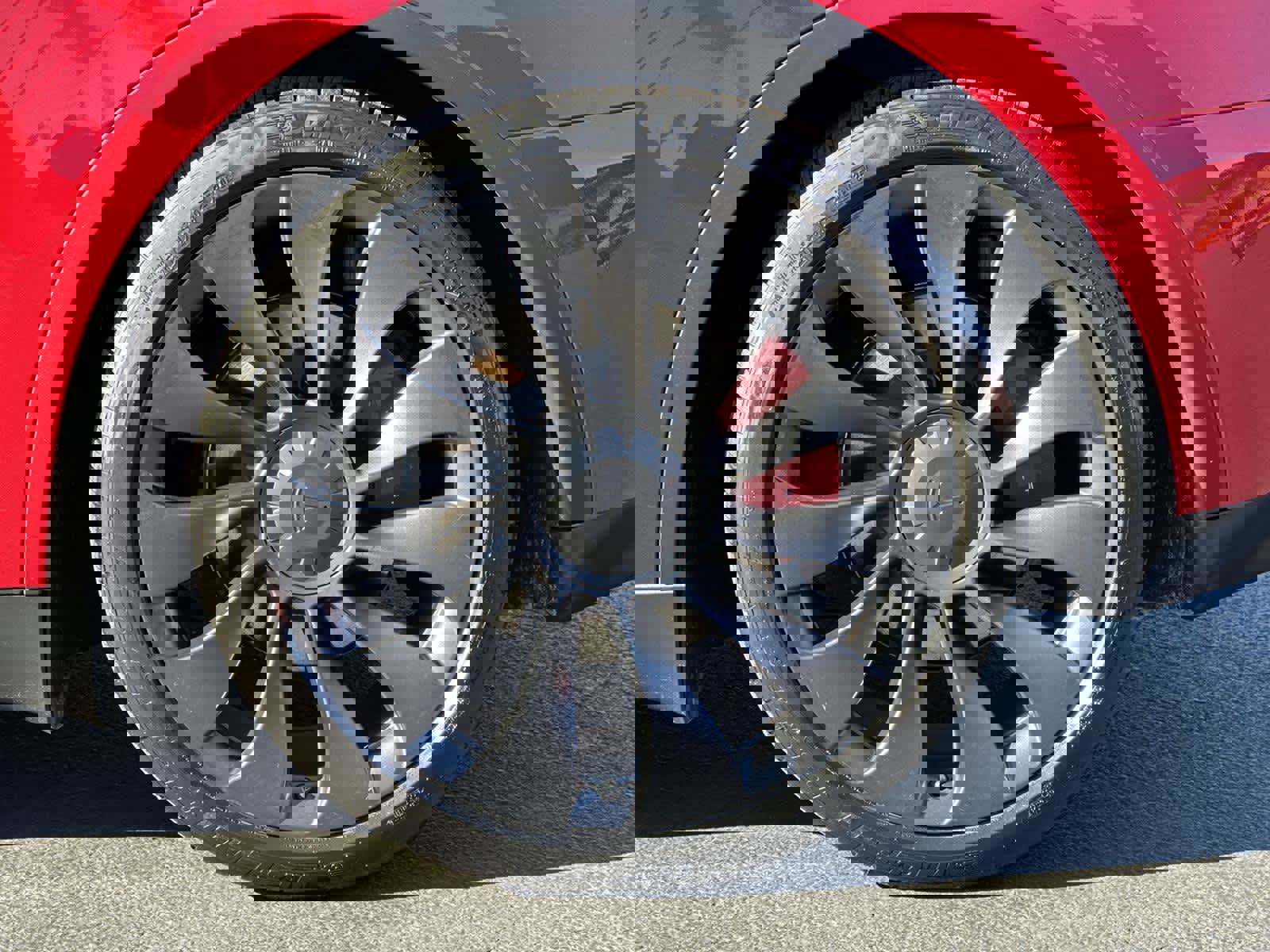 Used 2023 Tesla Model Y Performance image 8