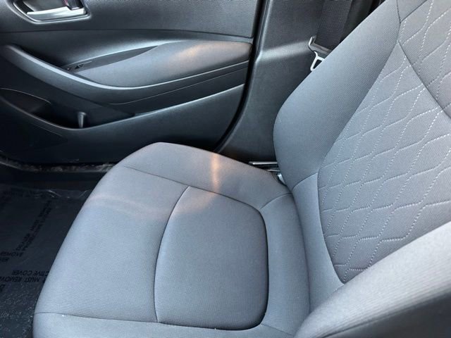 Used 2021 Toyota Corolla LE w/ Carpet Mat Package (TMS) image 21