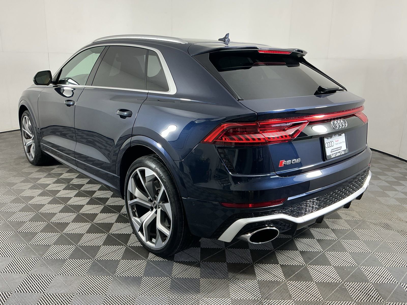 Certified 2024 Audi RS Q8 AWD/4WD image 6