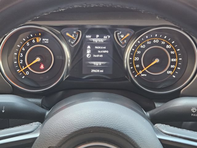 Used 2022 Jeep Wrangler Unlimited Sport AWD/4WD image 14