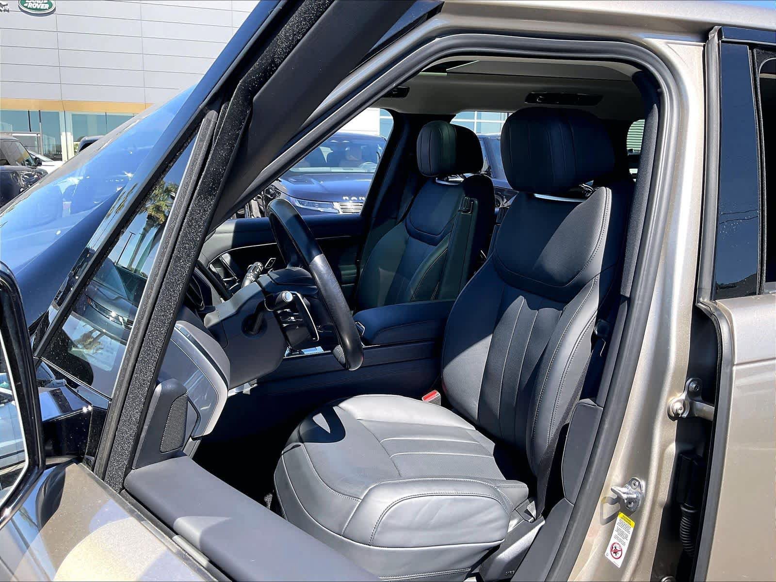 Used 2023 Land Rover Range Rover SE AWD/4WD image 27
