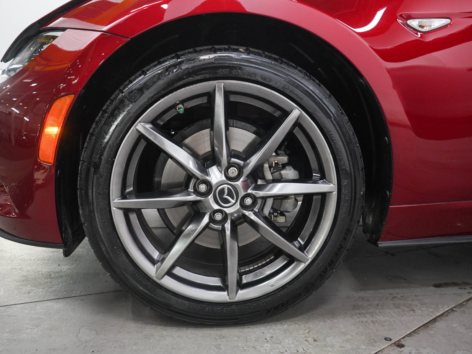 Used 2019 MAZDA MX-5 Miata Grand Touring RWD image 24