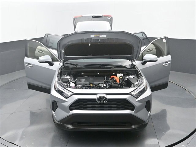 New 2025 Toyota RAV4 XLE image 33