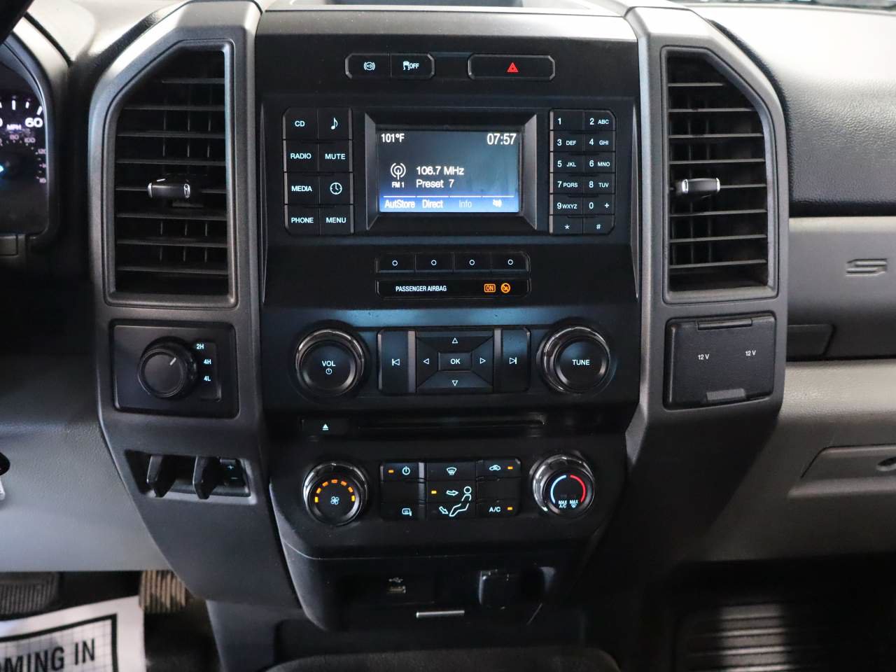 Used 2018 Ford F450 XL w/ Power Equipment Group AWD/4WD image 10