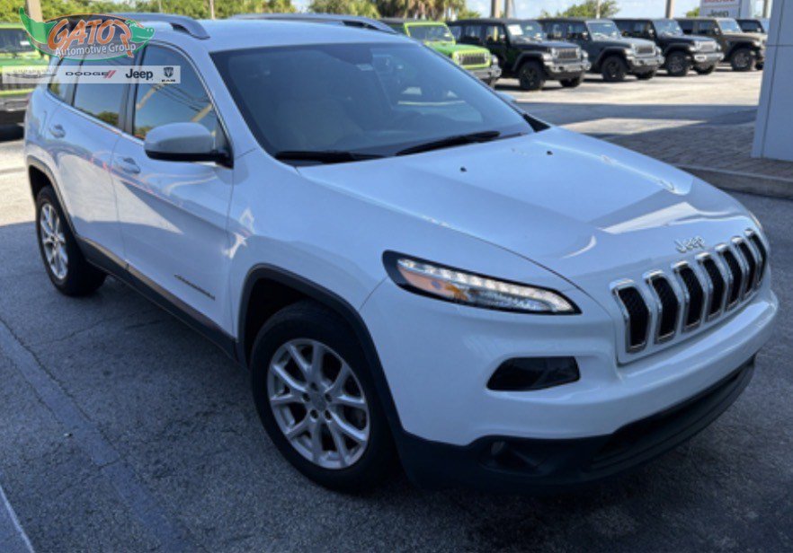 Used 2016 Jeep Cherokee Latitude w/ Safety/Convenience Group