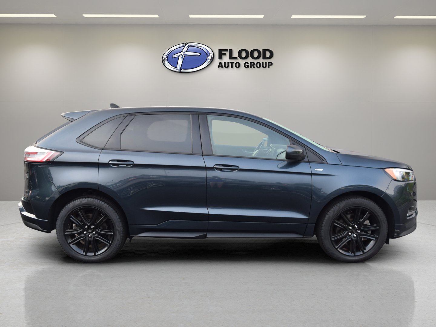 Used 2024 Ford Edge ST-Line AWD/4WD image 3