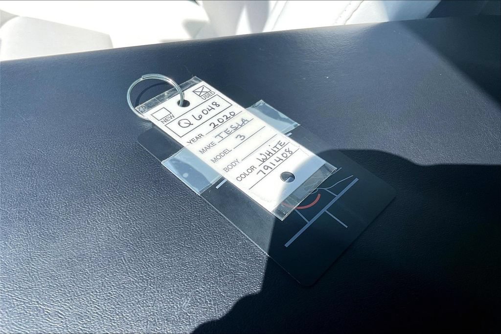 Used 2020 Tesla Model 3 Long Range AWD/4WD image 11