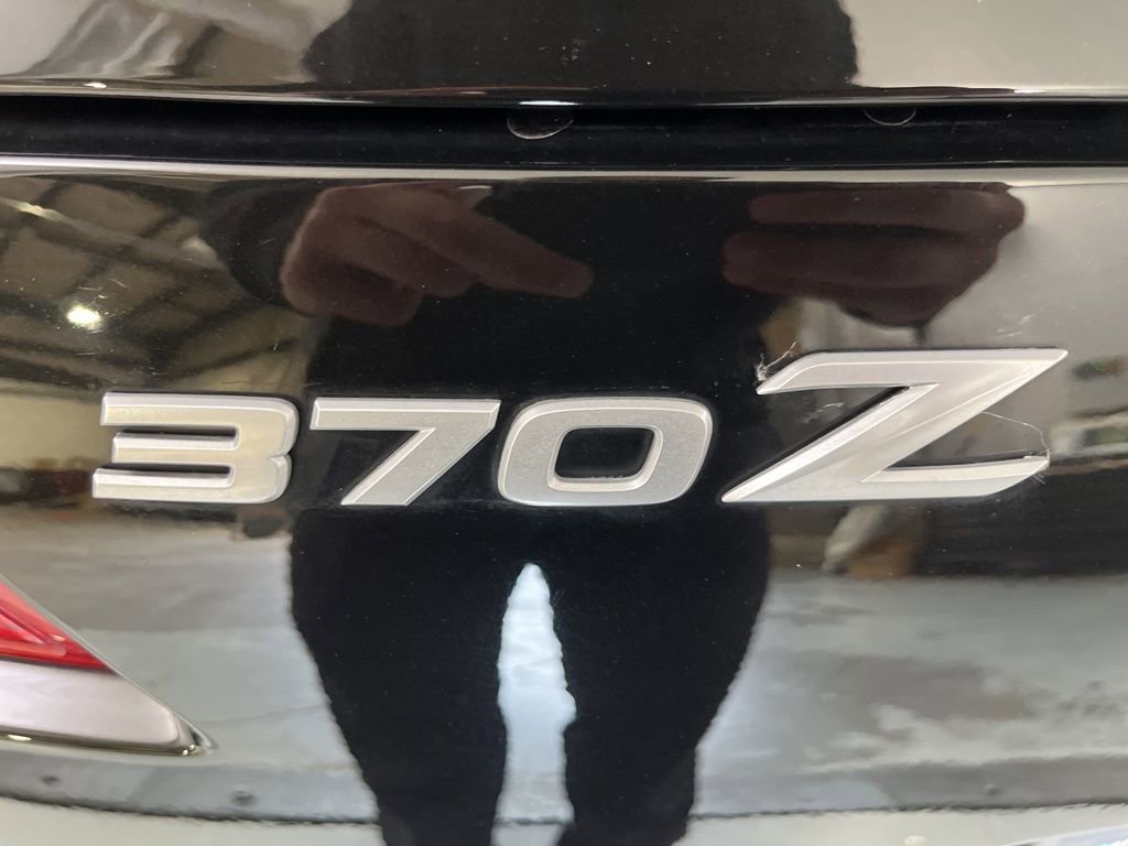 Used 2016 Nissan 370Z Touring w/ Aerodynamics Package RWD image 34
