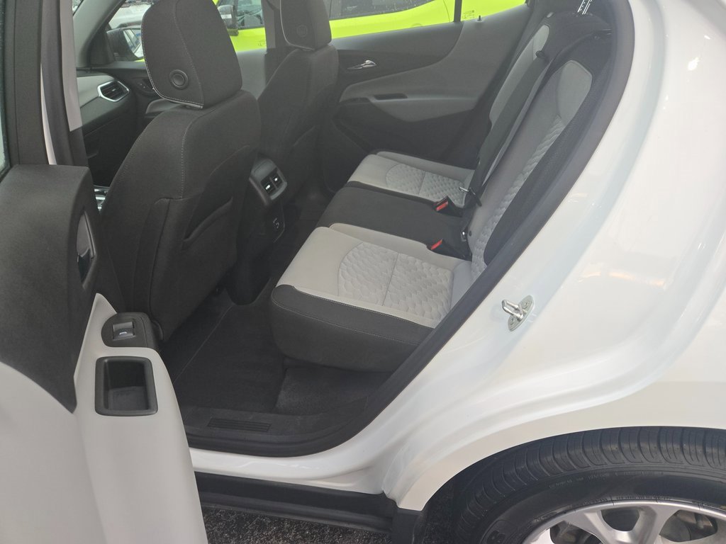 Used 2021 Chevrolet Equinox LS image 8