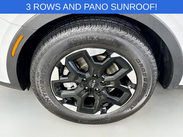 Used 2025 Kia Sorento S w/ Panoramic Sunroof Package image 31