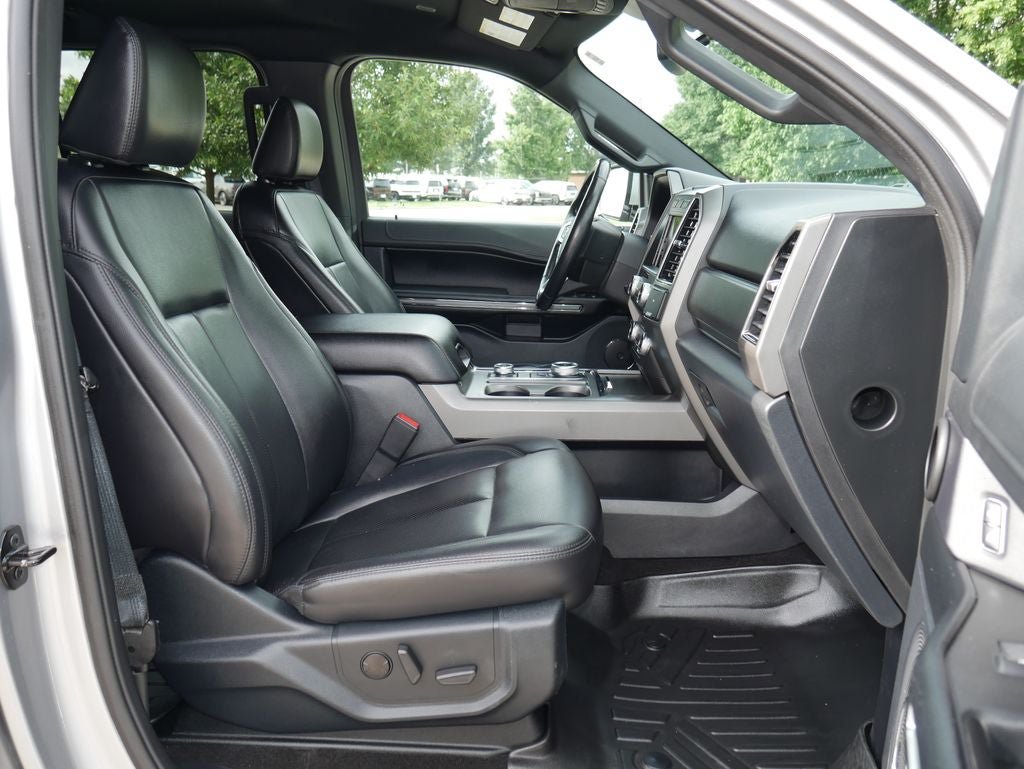 Used 2021 Ford Expedition XLT AWD/4WD image 20