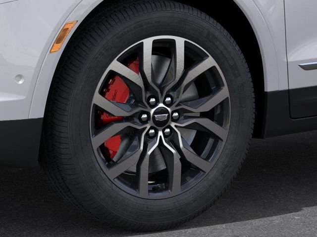 New 2026 Cadillac XT5 Sportv w/ LPO, Floor Liner Package AWD/4WD image 9