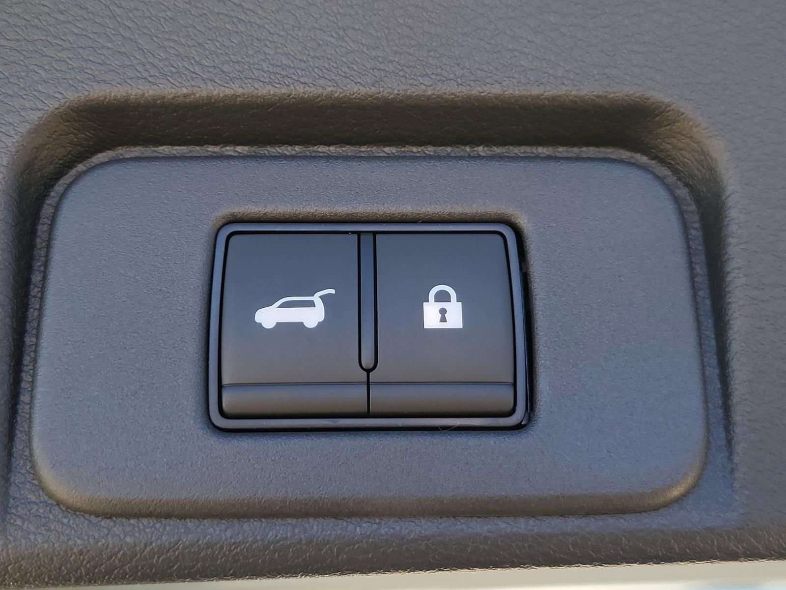 New 2026 Nissan Rogue Platinum image 16