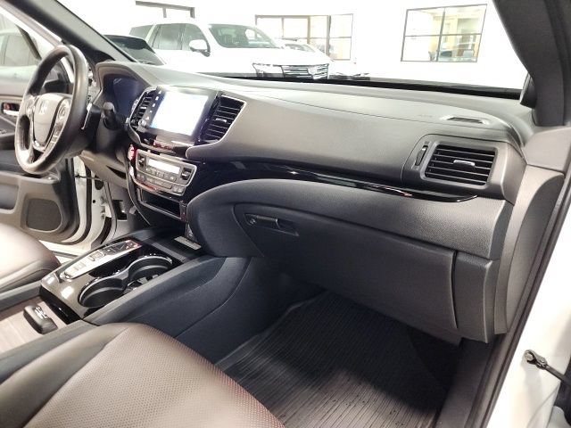 Used 2023 Honda Ridgeline Black Edition image 33