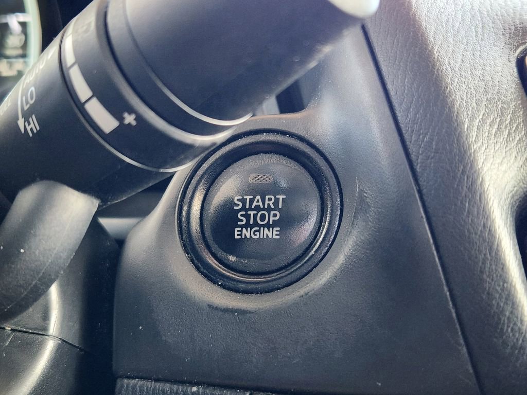 Used 2017 MAZDA MAZDA3 Touring image 22