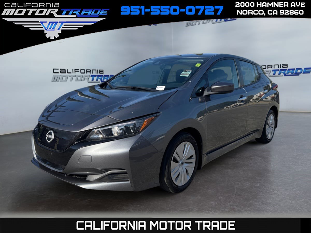 Used 2024 Nissan Leaf S image 1