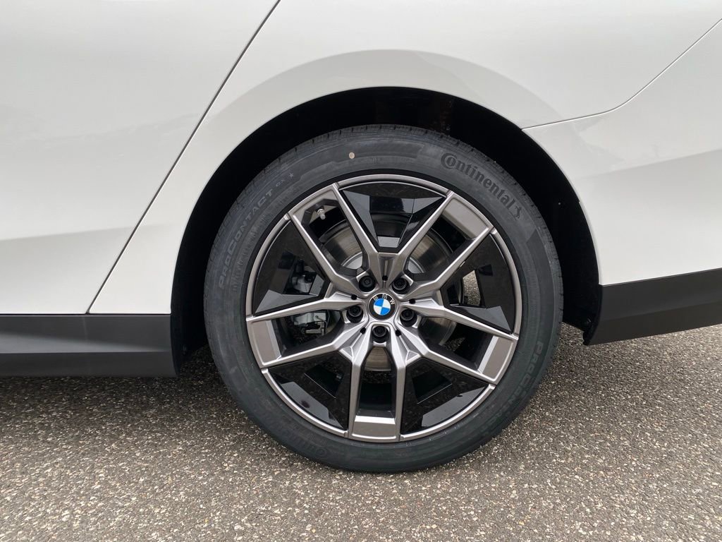 New 2026 BMW 530i xDrive image 5