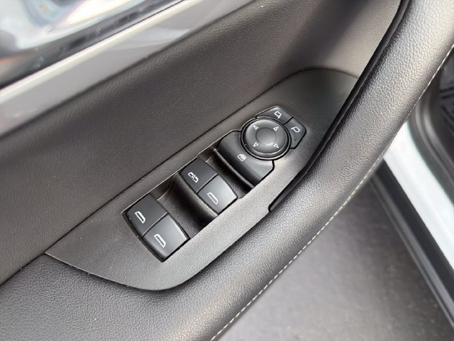 Certified 2023 Chevrolet Blazer LT w/ Convenience Package FWD image 11