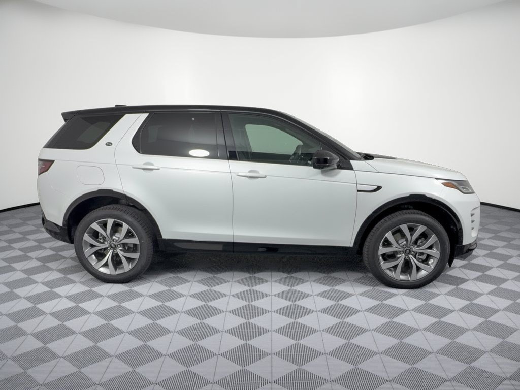 New 2026 Land Rover Discovery Sport Landmark AWD/4WD image 8