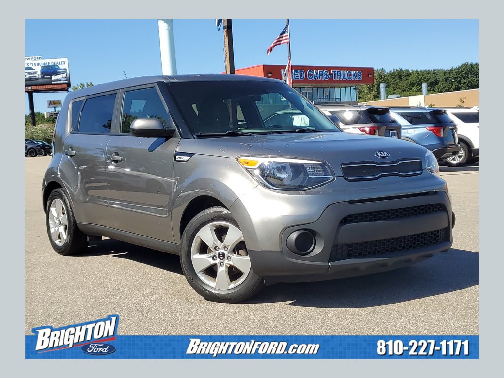 Used 2019 Kia Soul FWD image 1