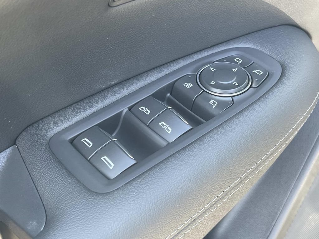 New 2026 Cadillac XT5 Premium Luxury w/ Driver Assist Package FWD image 24
